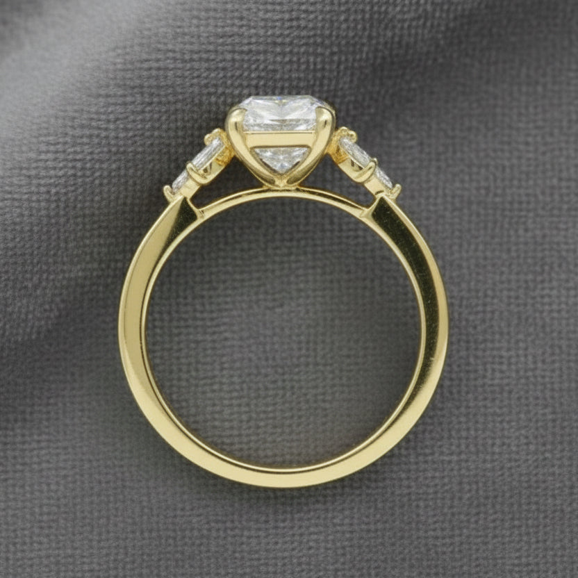 Lab Diamond ENGR1100~ Jasmine