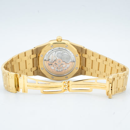 Audemars Piguet Royal Oak 15202BA.OO.0944BA.01 18K Yellow gold White Dial