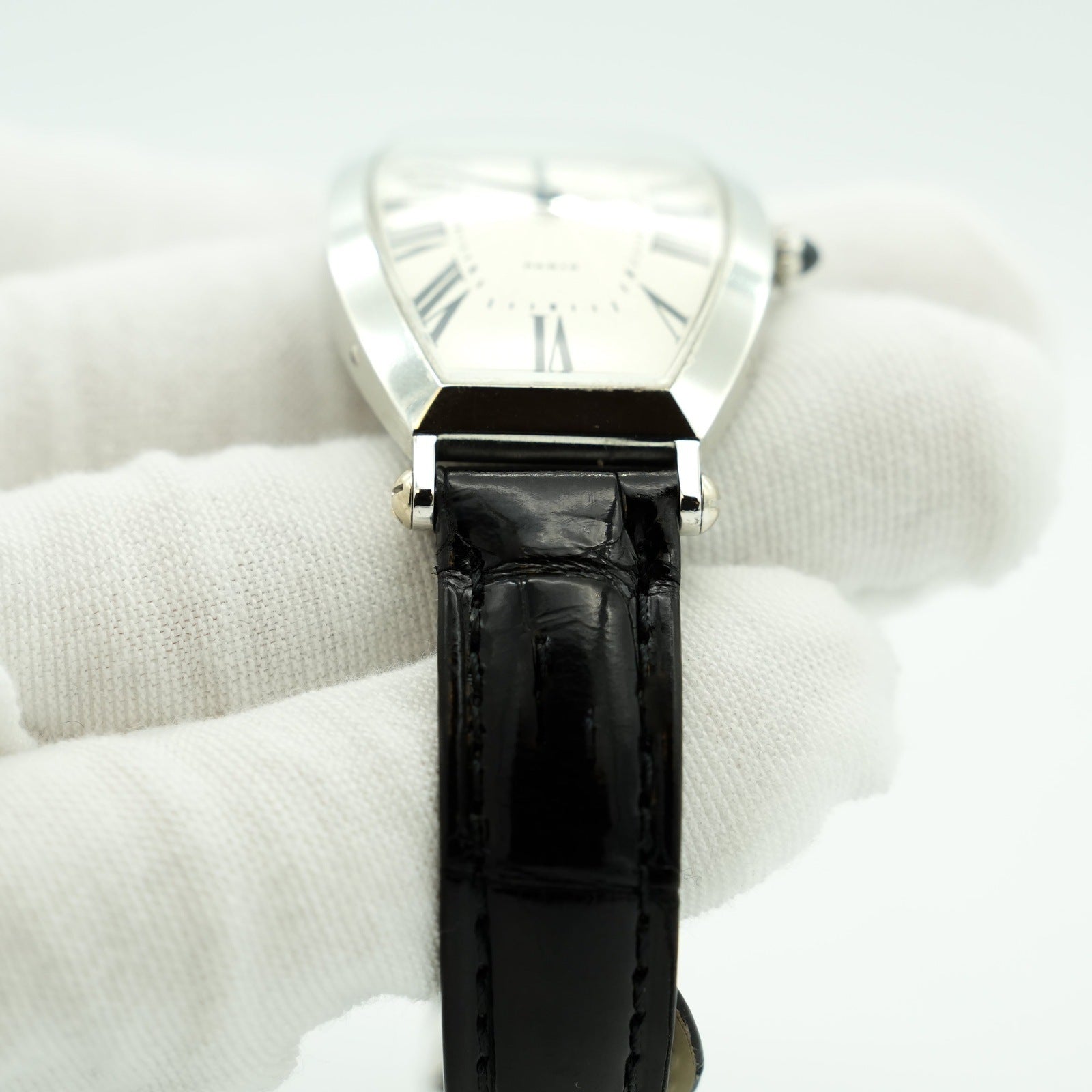 Cartier Tonneau W1509551 Platinum 950 White Dial