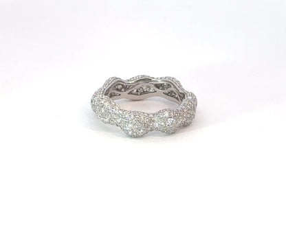 18K White Gold & Diamond Ring