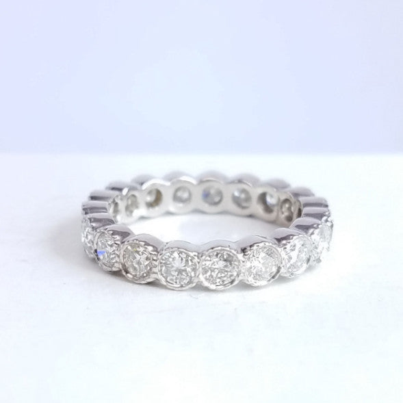 "ETNBD01670" Diamond Eternity Band With A Rigid Edge
