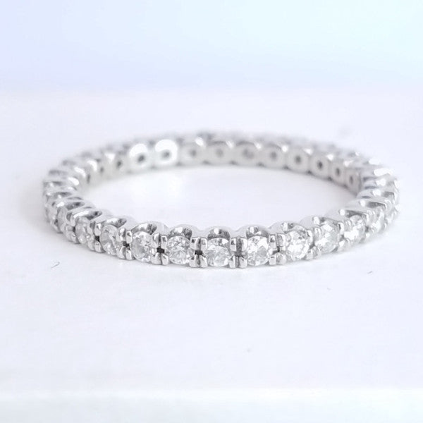 Honeycomb Prong Set Diamond Eternity Band in Platinum