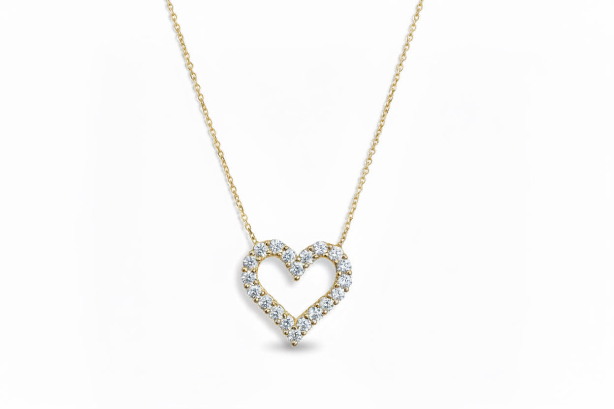 "PEND01042" Diamond Heart Pendant On A Chain in 14K Yellow Gold PEND01042