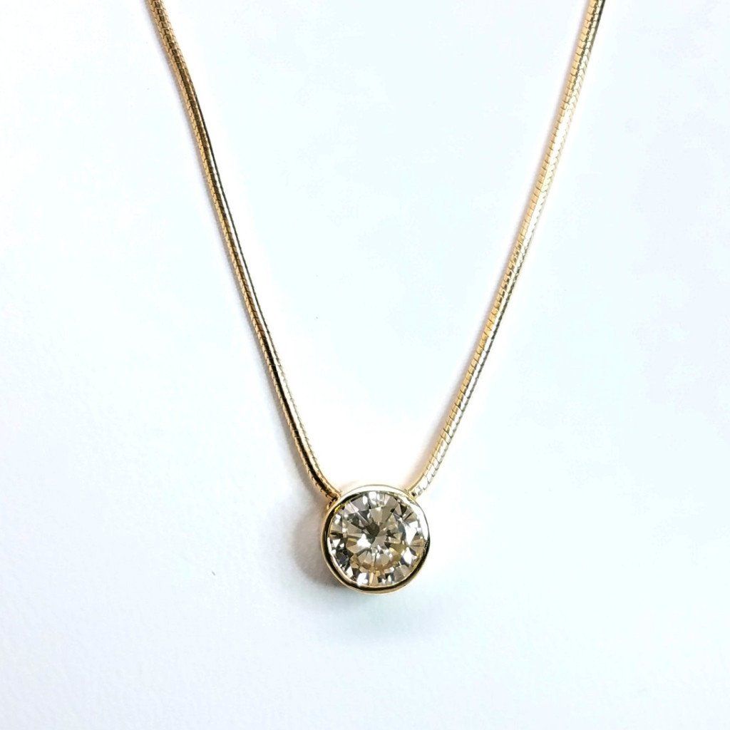 "PEND01439" Round Diamond Necklace in 14K Yellow Gold