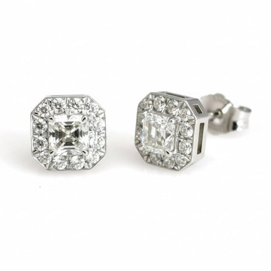 "EARR01106" Ladies Diamond Studs EARR01106