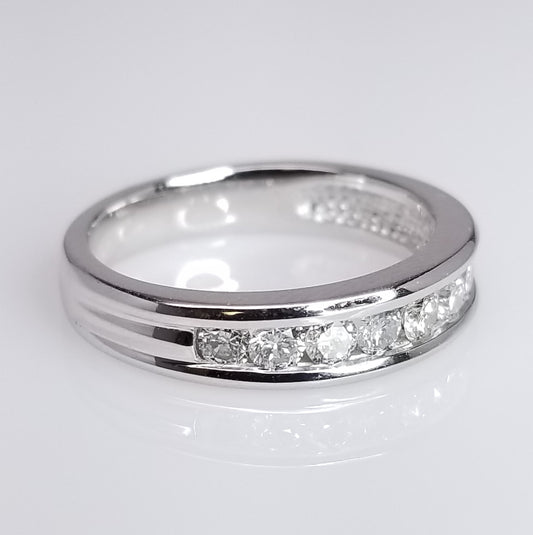 "DBAND01912" Channel Set Diamond Wedding Band