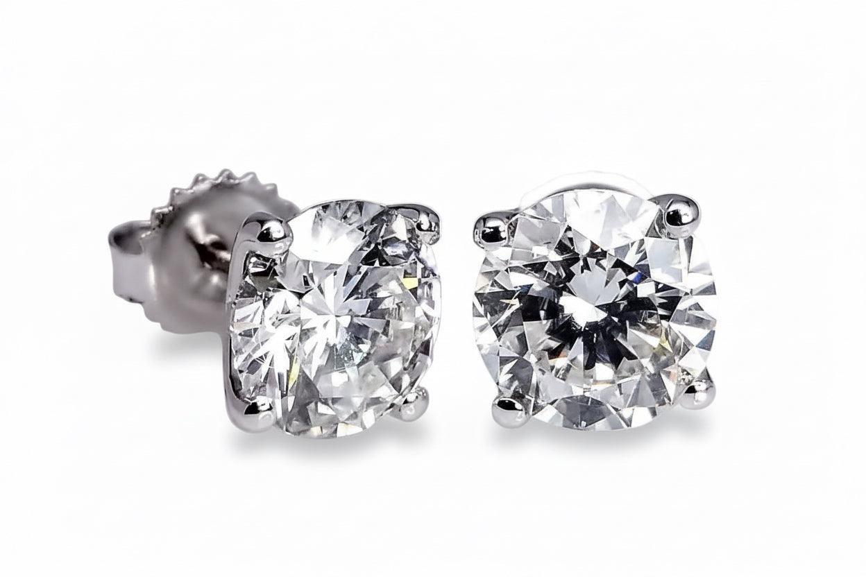 "EARR01320" DIAMOND STUDS