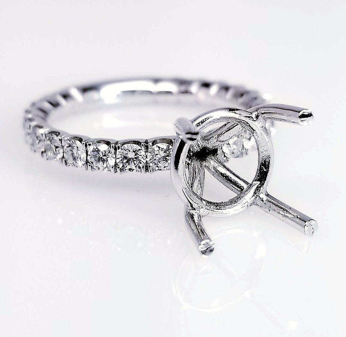 'ENGR02289" Signature Diamond Engagement Ring Setting: New "U"