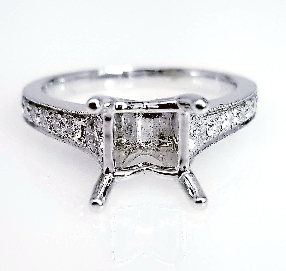"ENGR02532" Tapered Diamond Engagement Ring Setting