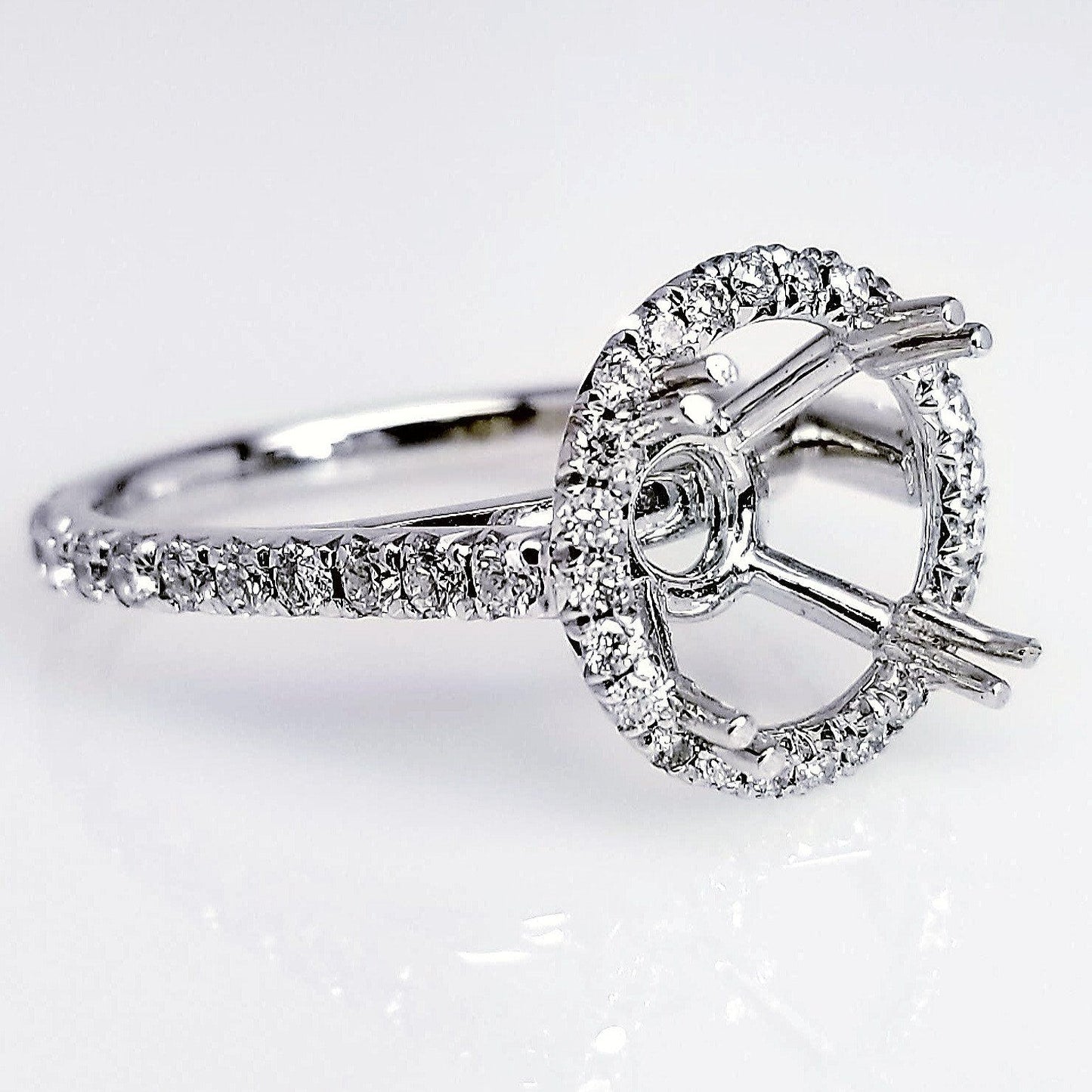 "ENGR02925" Round Cut Pave Diamond Halo Engagement Ring Setting