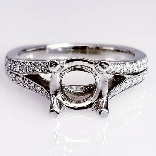 "ENGR01952" Round Brilliant Cut Setting With A Split Shank Heavy Platinum European