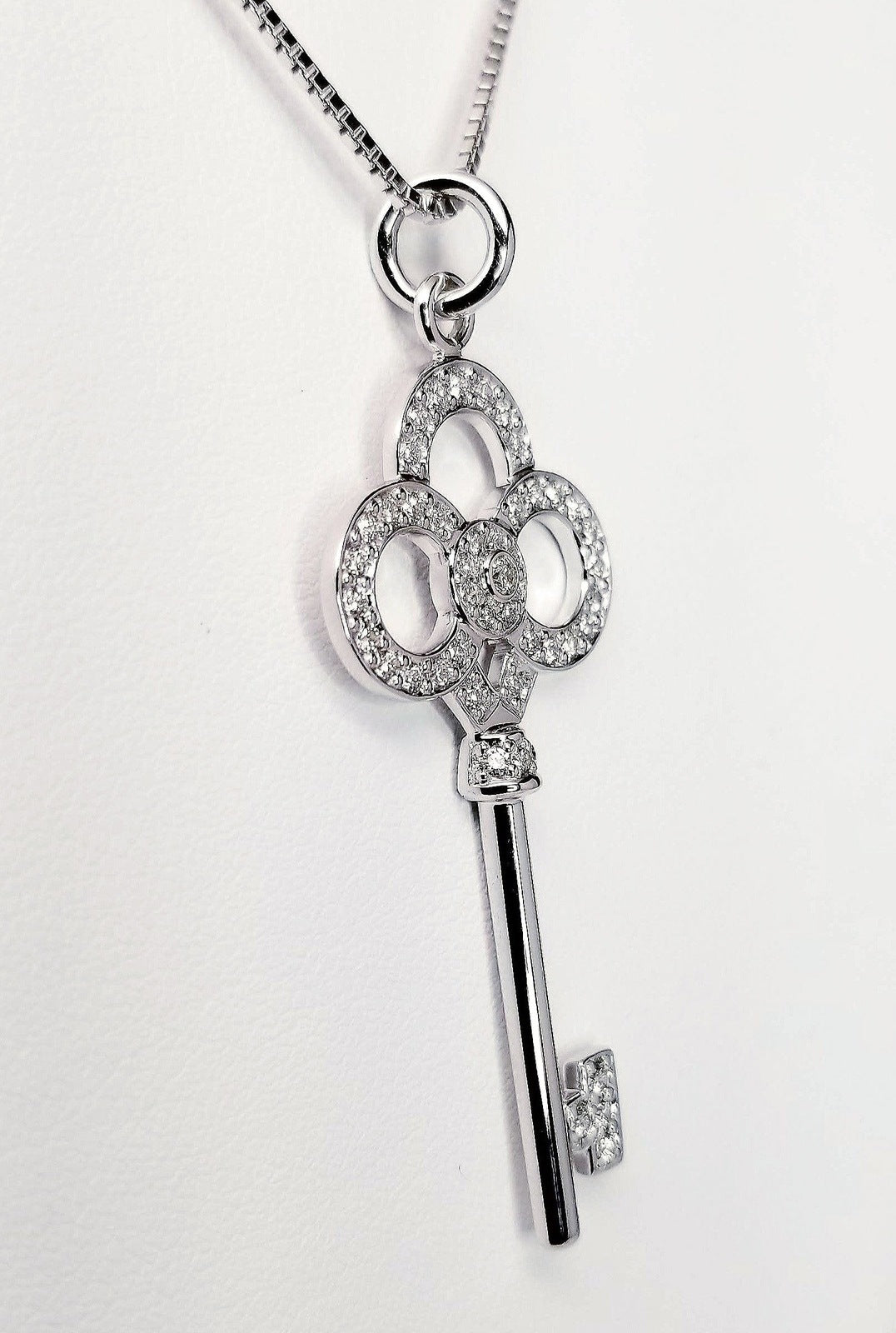 Diamond Key Pendant 0.85cts in 18K White Gold with 18" Chain