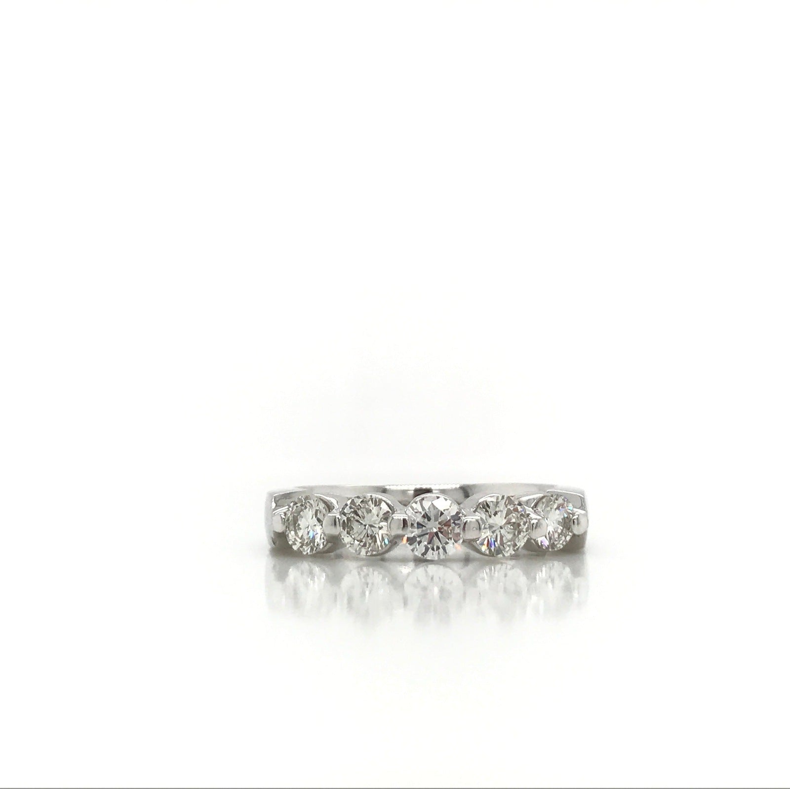 "DBAND01892" Single Prong Diamond Anniversary Ring Band
