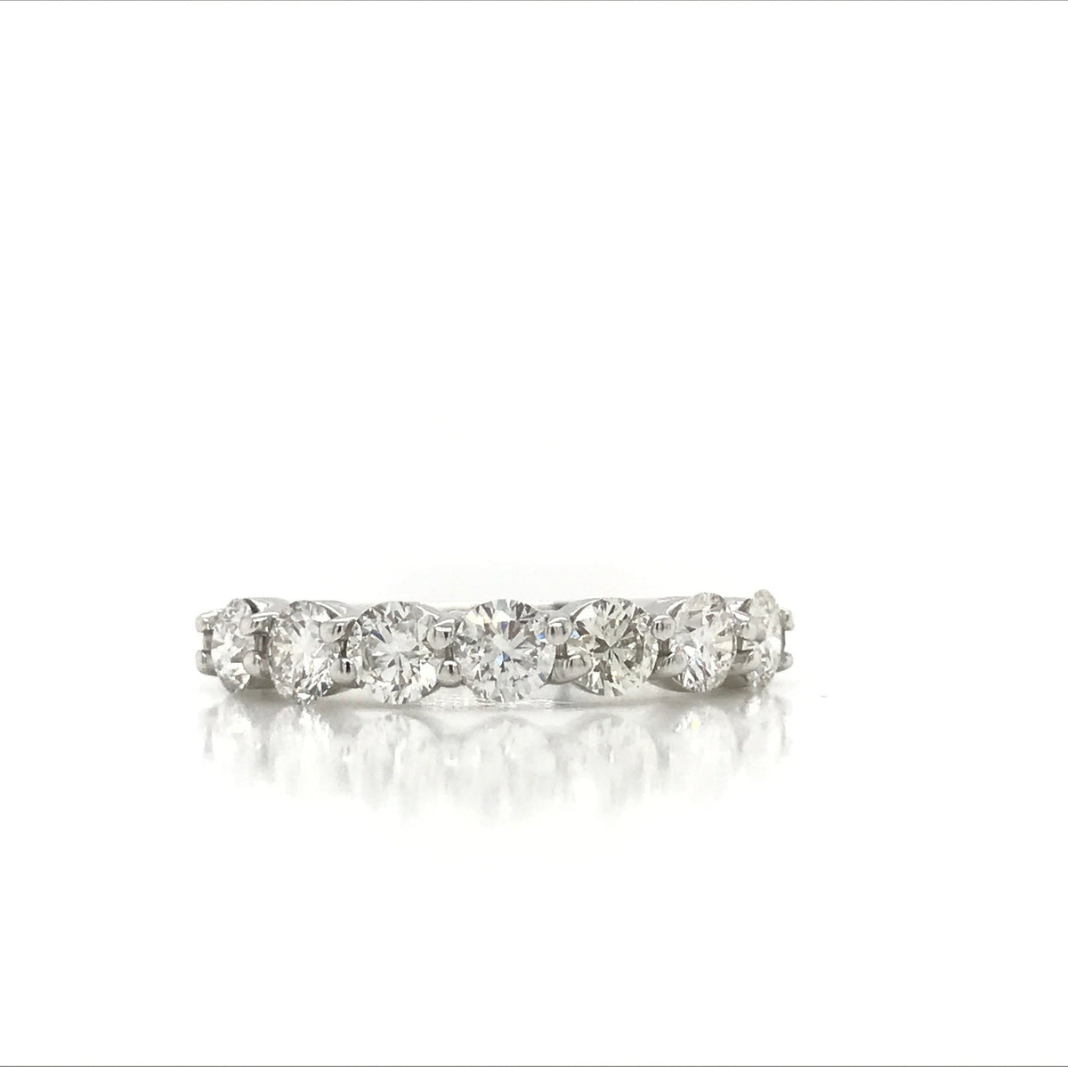 "DBAND01893" Diamond Anniversary Band