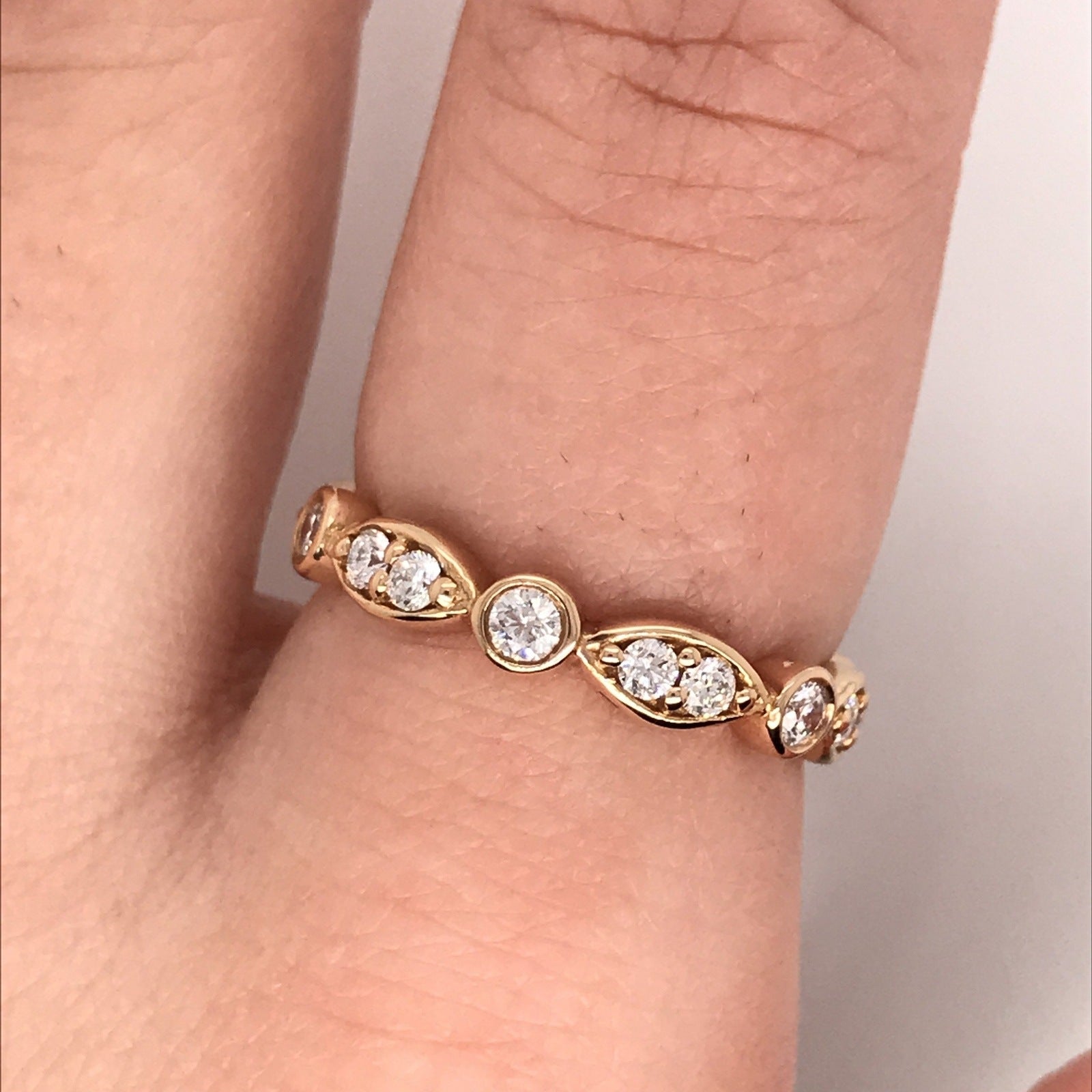 "ETNBD01937" Round Diamond Vintage Style Eternity Band