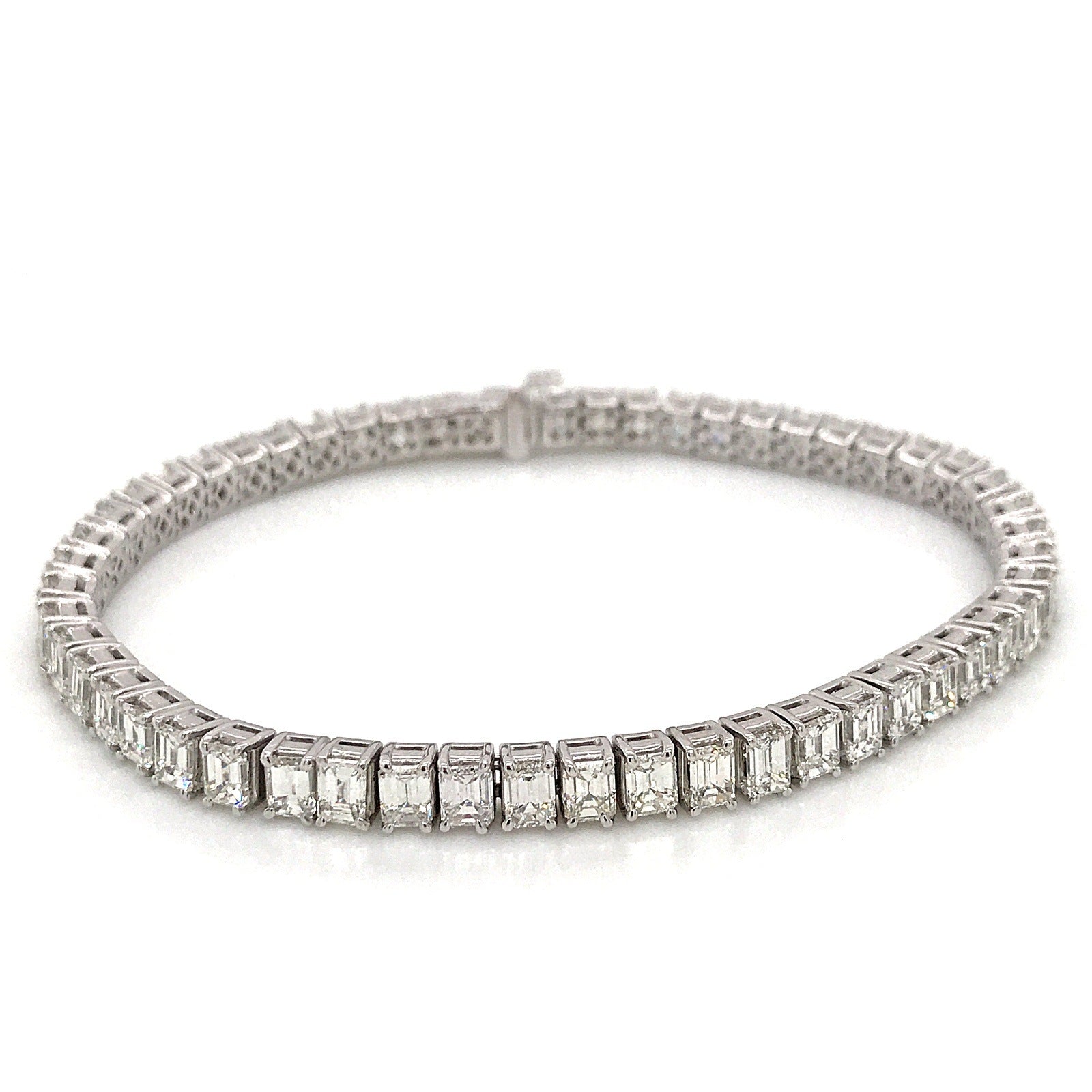 "BRAC01440" Emerald Shaped Diamond Tennis Bracelet in Platinum