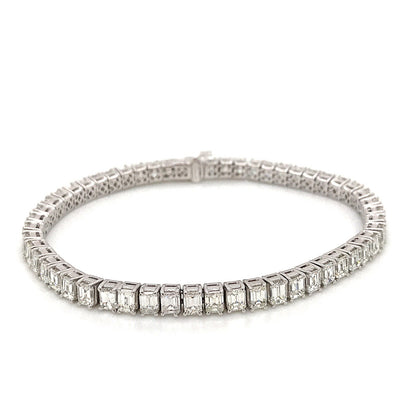 "BRAC01440" Emerald Shaped Diamond Tennis Bracelet in Platinum