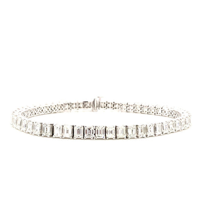 "BRAC01440" Emerald Shaped Diamond Tennis Bracelet in Platinum