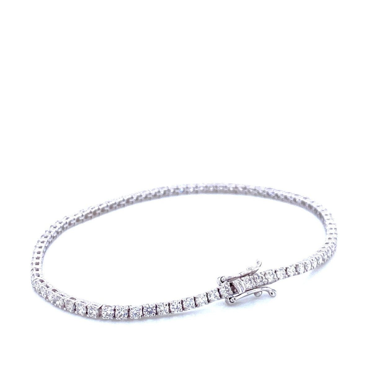 "BRAC01437" 2.89 Carat Petite Diamond Tennis Bracelet