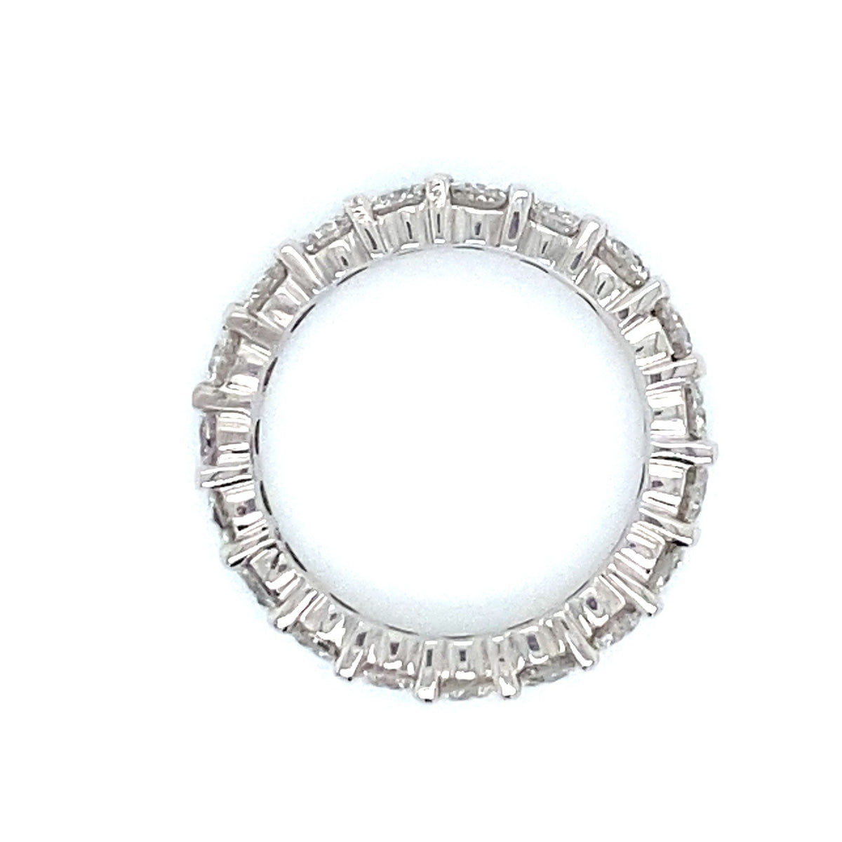 "ETNBD03039" Shared Prong Round Brilliant Diamond Eternity Band