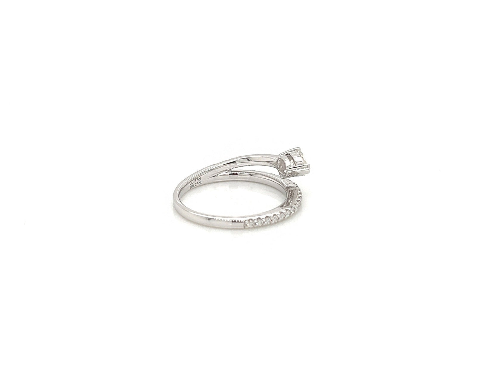 0.60 Total Carat Pear Cut Diamond Ladies Ring