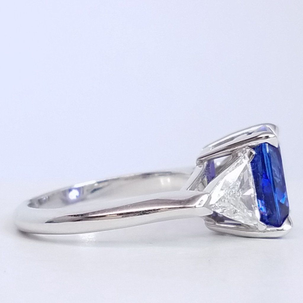 5.18 Total Carat Tanzanite and Diamond Three Stone Ladies Ring