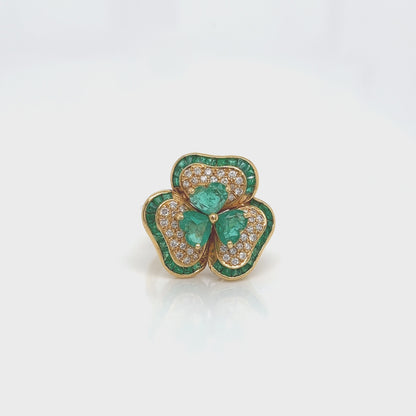 5.65 Total Carat Lucky Clover 18K Yellow Gold Diamond & Colombian Green Emerald Ladies Ring