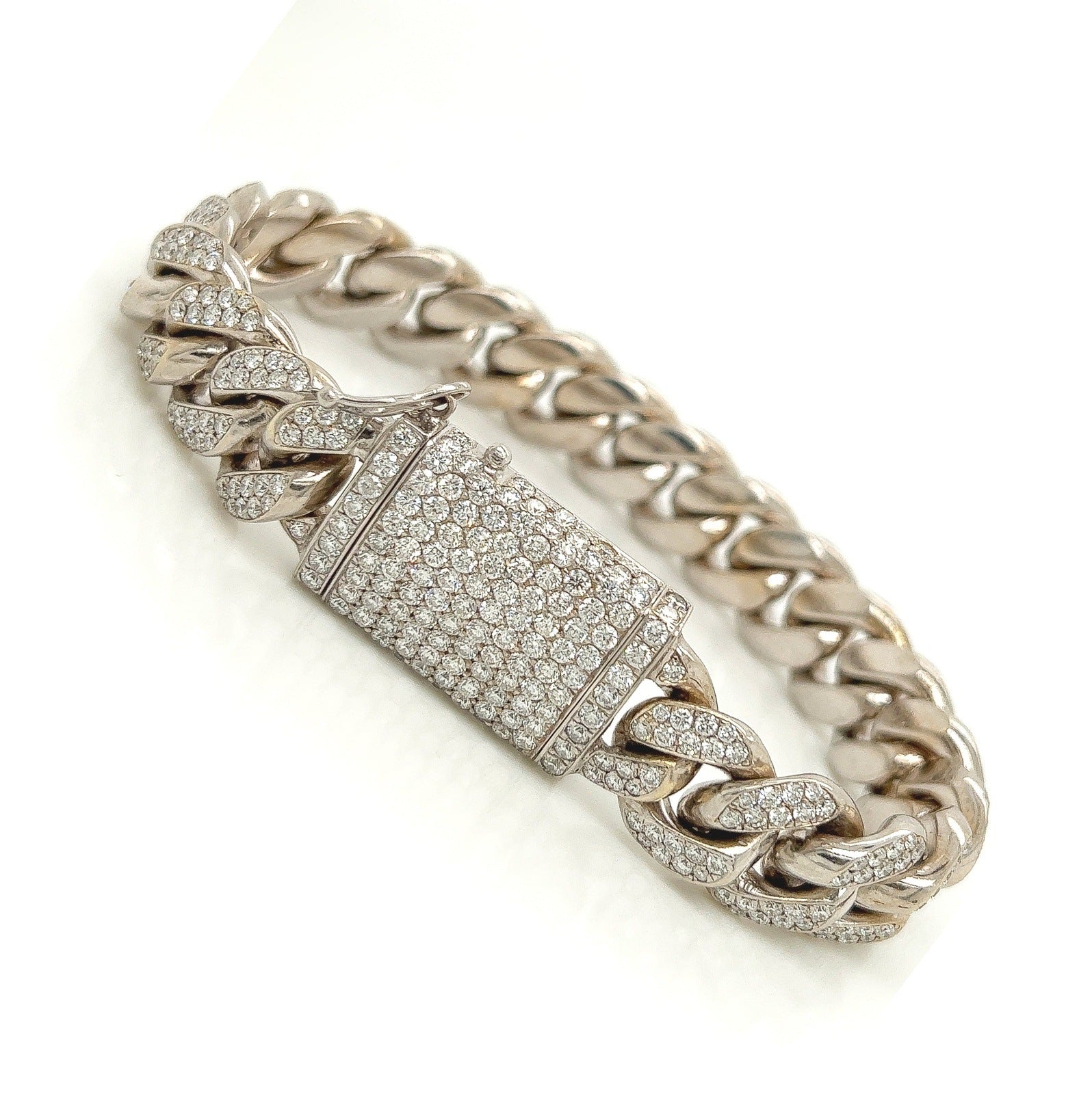 11.5 Carat Unisex 14K White Gold Iced Out Cuban Link Diamond Bracelet, 114g 8"