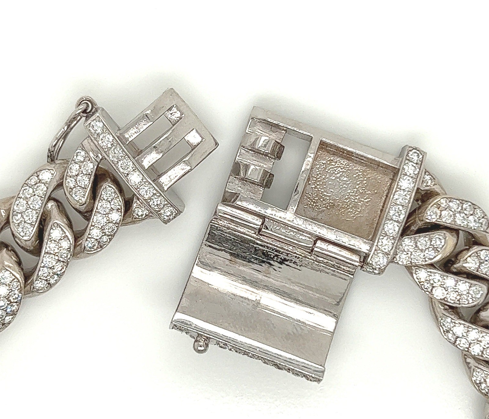 11.5 Carat Unisex 14K White Gold Iced Out Cuban Link Diamond Bracelet, 114g 8"
