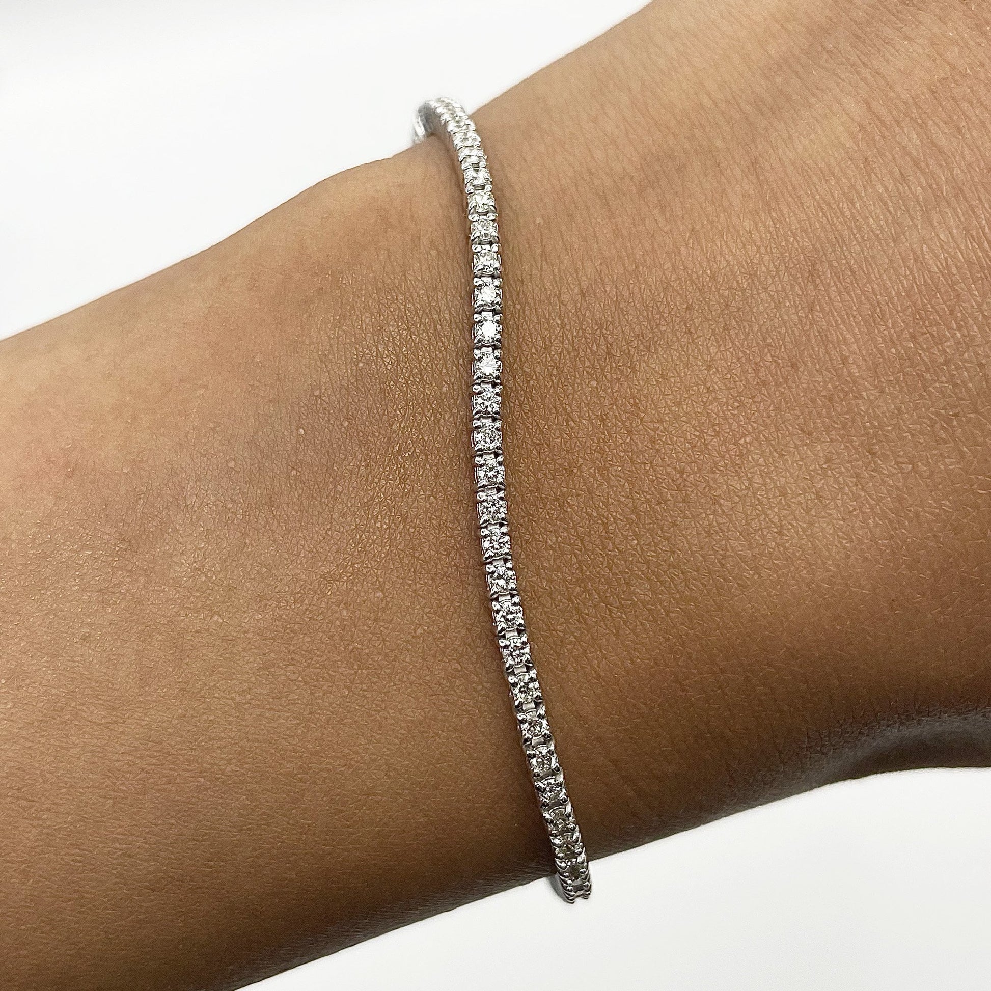 "BRAC01464" 1.76 CARAT ROUND DIAMOND TENNIS BRACELET IN 14K WHITE GOLD 6.75 INCH LENGTH