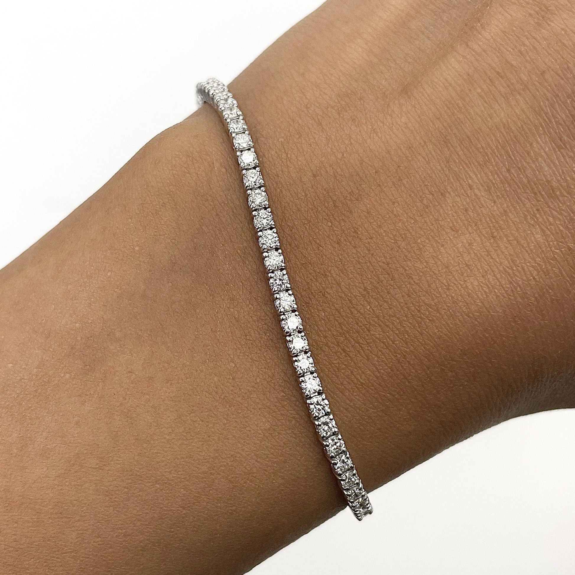 "BRAC10023" 2.96 CARAT ROUND DIAMOND TENNIS BRACELET IN 14K WHITE GOLD 6.75 INCH LENGTH