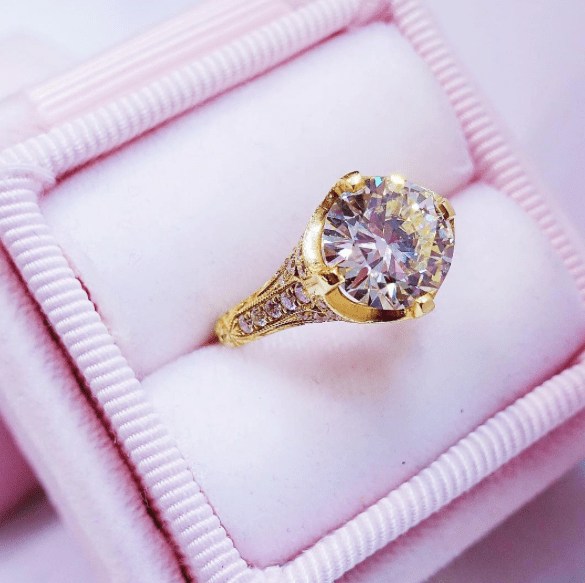 "LADRG01661" Vintage Inspired Diamond Ring LADRG01661