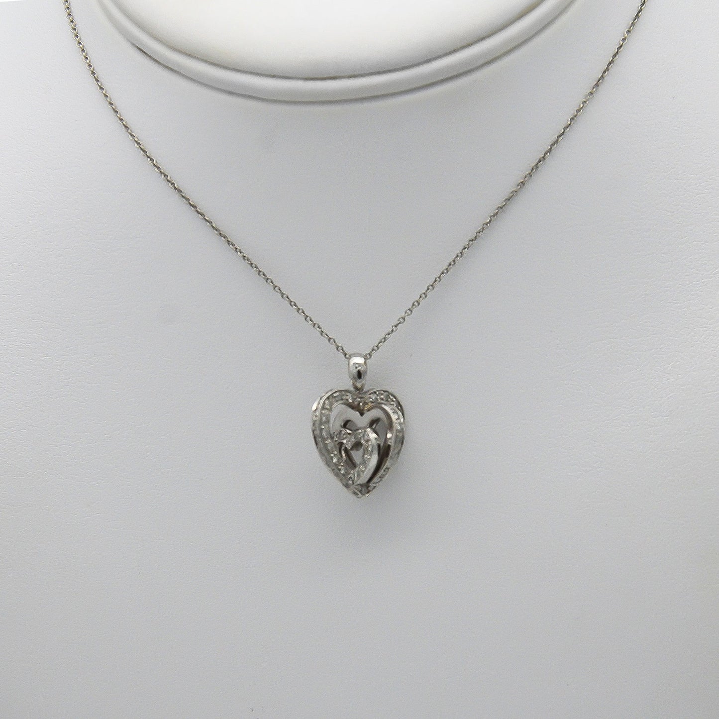 0.86 Carat 3D Heart Shaped Pave Diamond Pendant Necklace