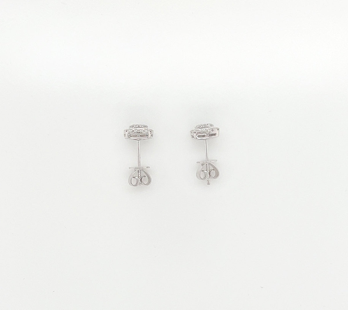 0.42 Carat Cluster Diamond Earrings in White Gold