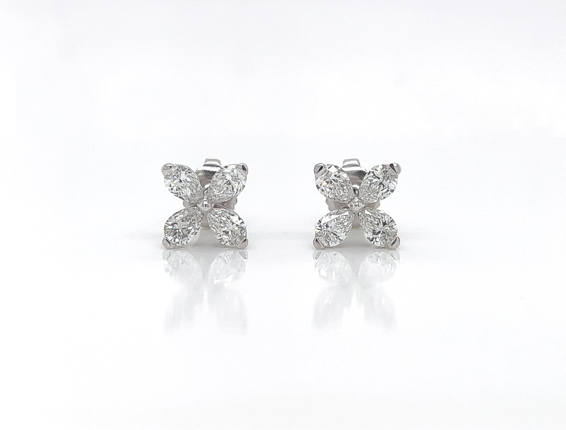 1.22 Carat Flower Shaped Diamond Stud Earrings in 18K White Gold