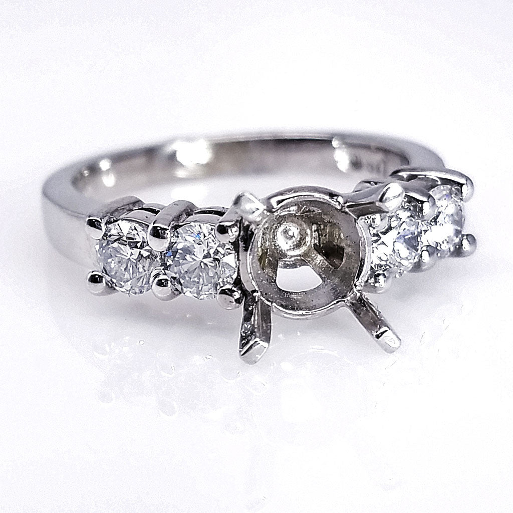 "ENGR01808" Impressive Diamond Engagement Ring Setting