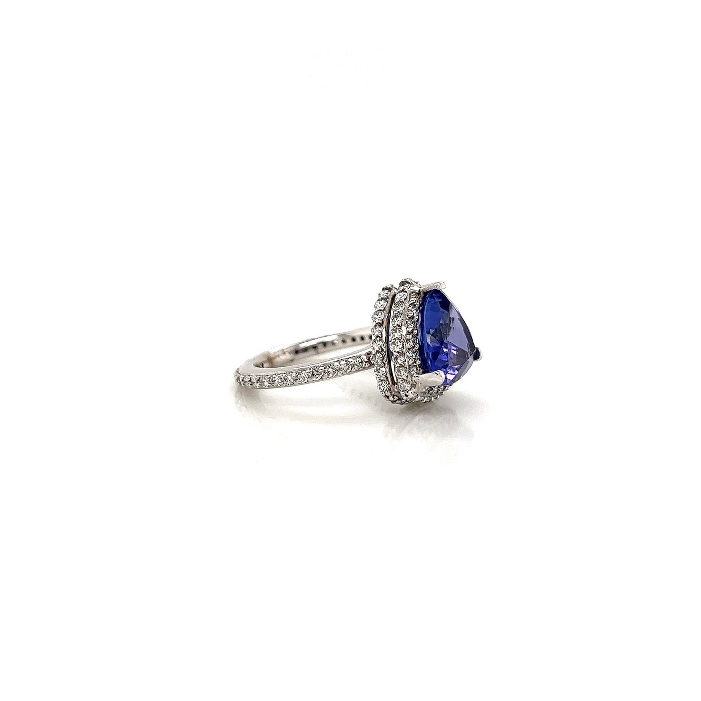 4.96Carat Tanzanite Ladies Diamond Engagement Ring