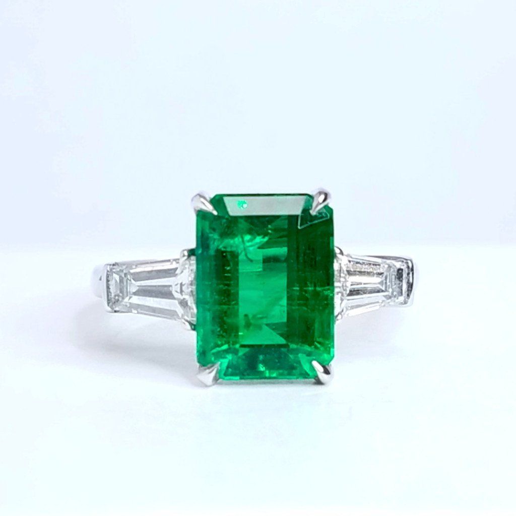 "ENR02889" Three Stone Colombian Emerald Ring