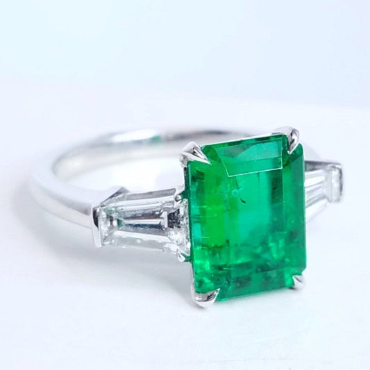"ENR02889" Three Stone Colombian Emerald Ring