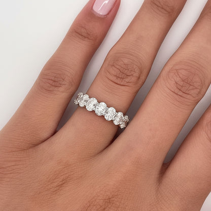 4.15 Carat Shared Prong Diamond Eternity Band in Platinum