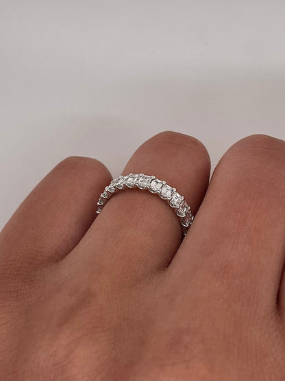 2.63 Carat Shared Prong Diamond Eternity Band in Platinum