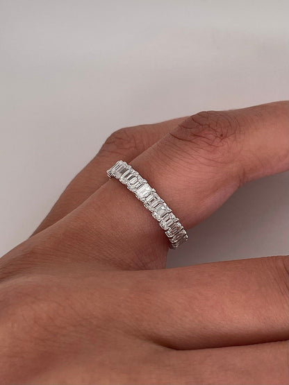 2.63 Carat Shared Prong Diamond Eternity Band in Platinum