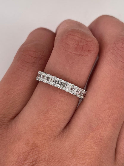 2.63 Carat Shared Prong Diamond Eternity Band in Platinum