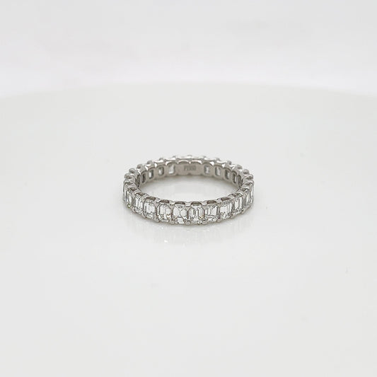 2.63 Carat Shared Prong Diamond Eternity Band in Platinum