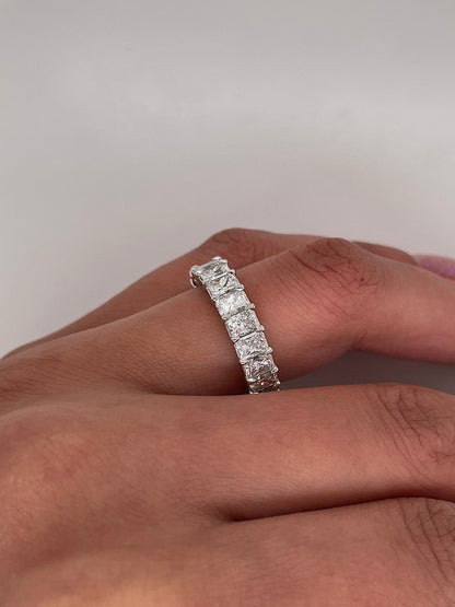 5.13 Carat Shared Prong Diamond Eternity Band in Platinum
