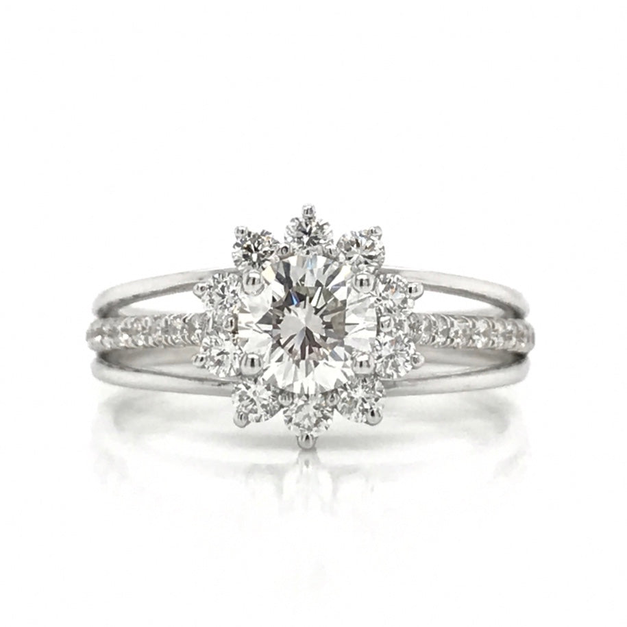 "ENGR02984" Flower Diamond Motif Engagement Ring