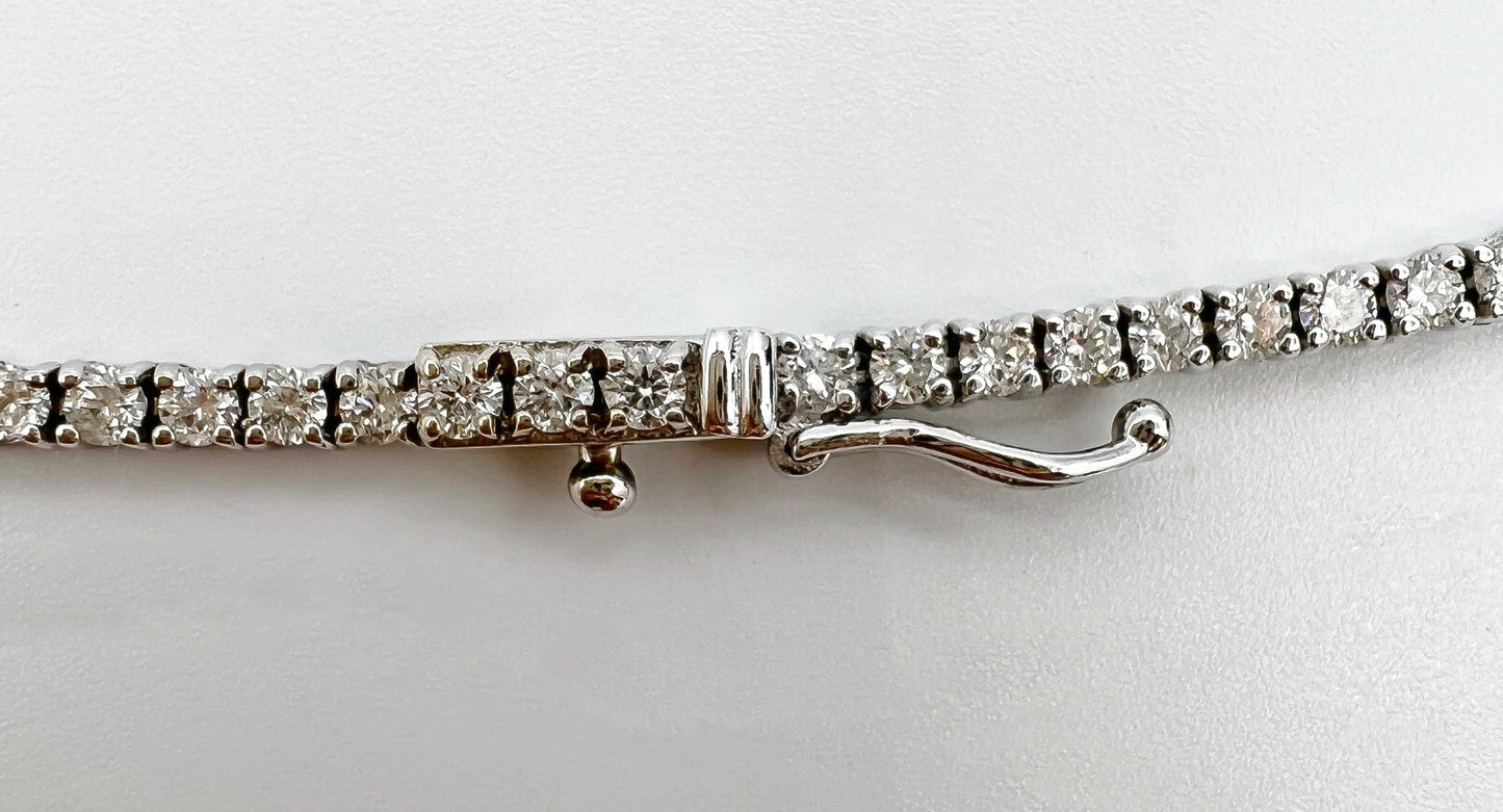 5.80 Carat Diamond Tennis Necklace with Round Diamonds in White Gold