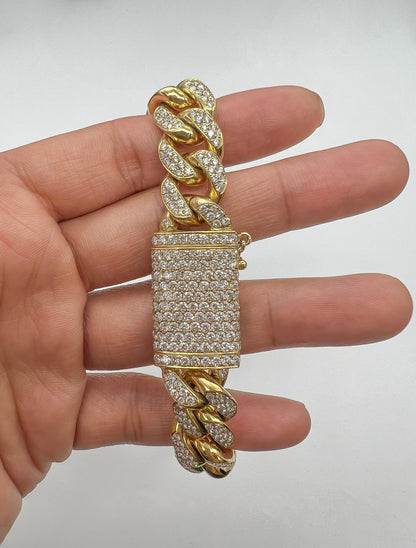 11.5 Carat 14K Yellow Gold Iced Out Cuban Link Diamond Bracelet Unisex, 112g 8"