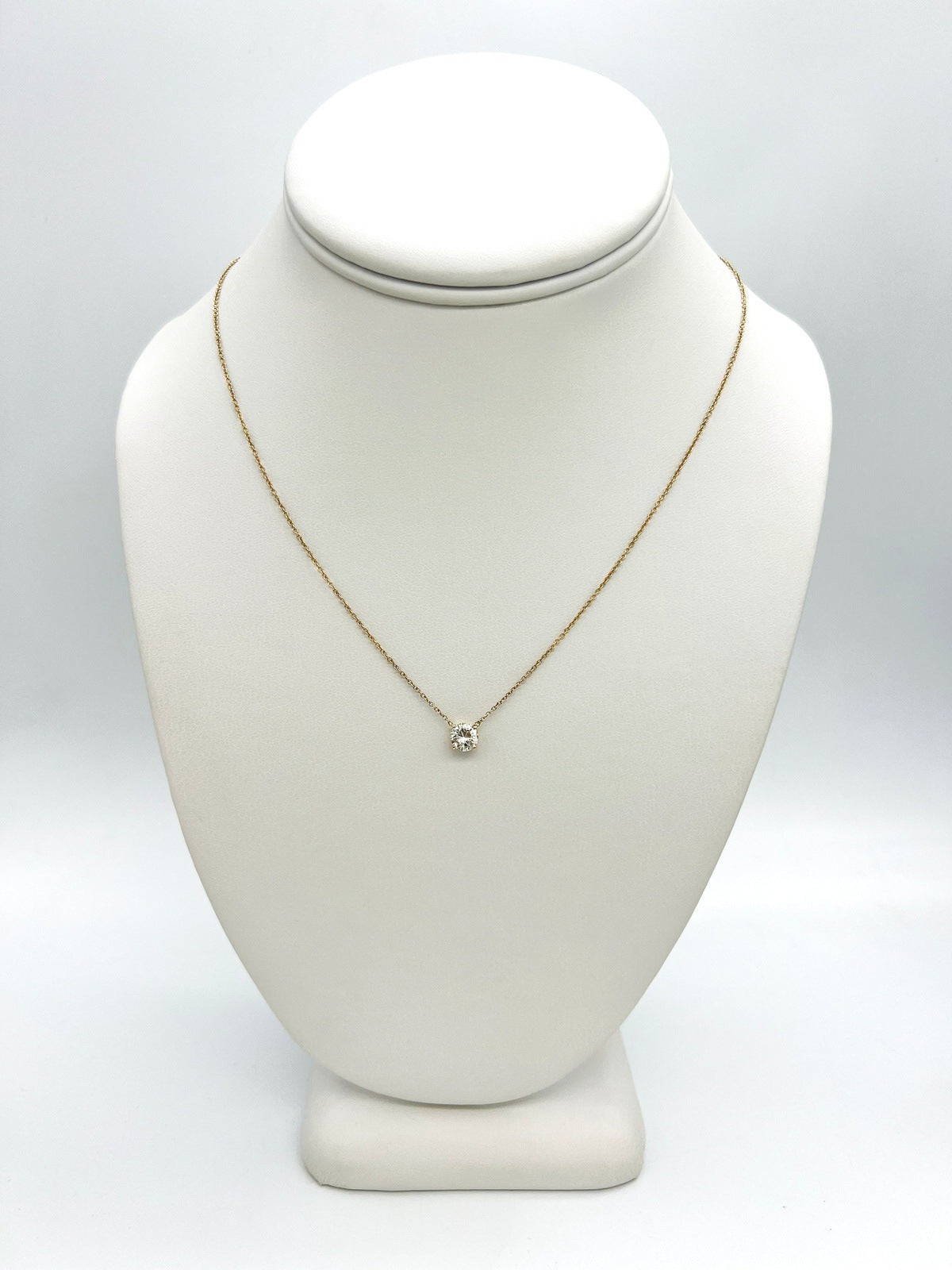 0.70 Carat Diamond Pendant in 14K Yellow Gold