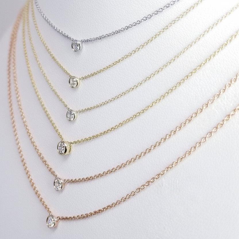 "NECK01119" Single Diamond Necklace 18K Yellow Gold